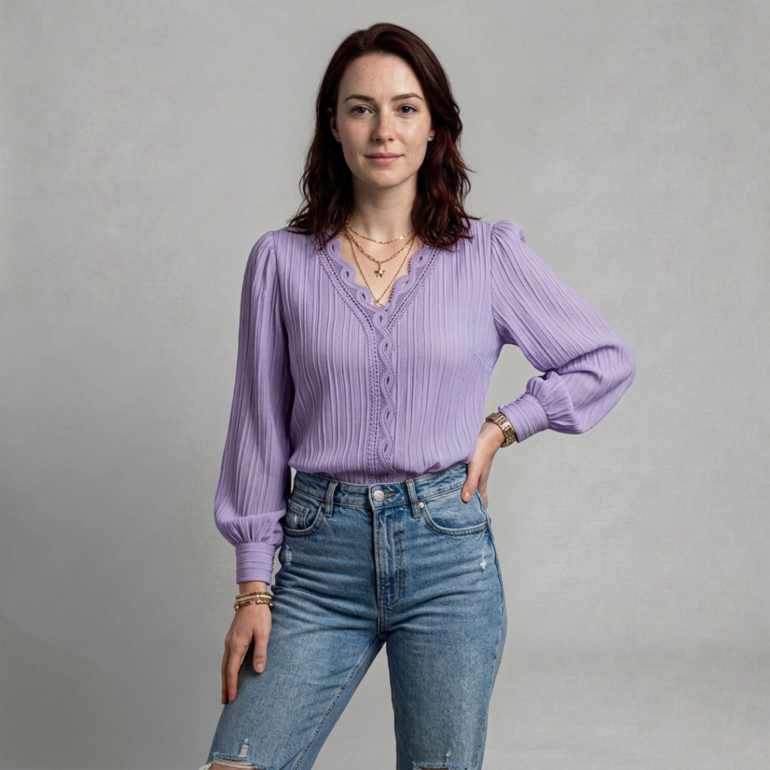 Clara – Elegant pleated blouse with delicate lace trim
