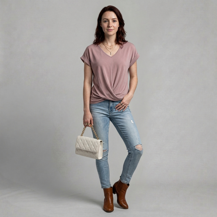 Ella – Relaxed twist-front top for effortless everyday style